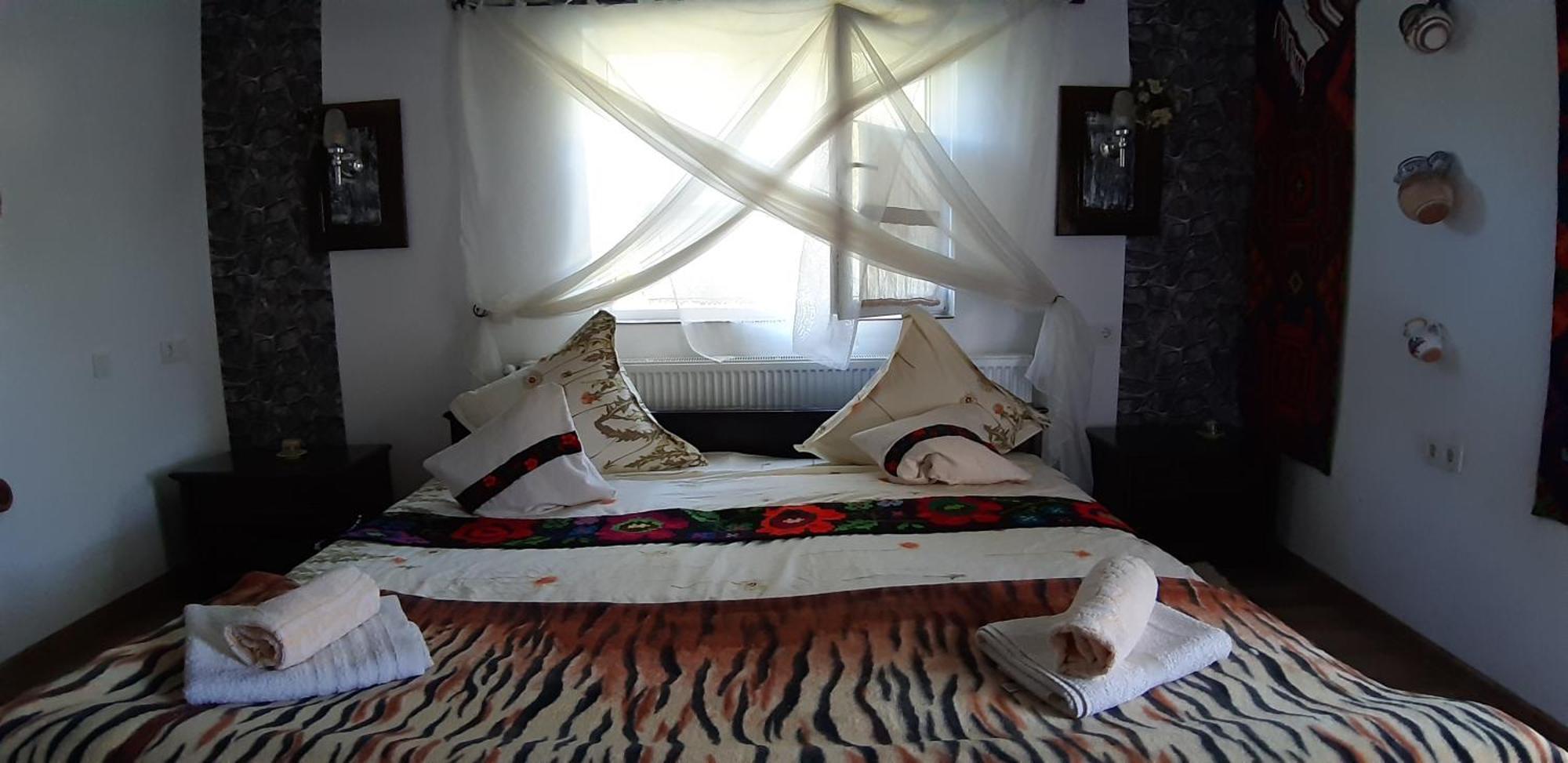 Pensiunea Casa Godja Văleni Camera foto