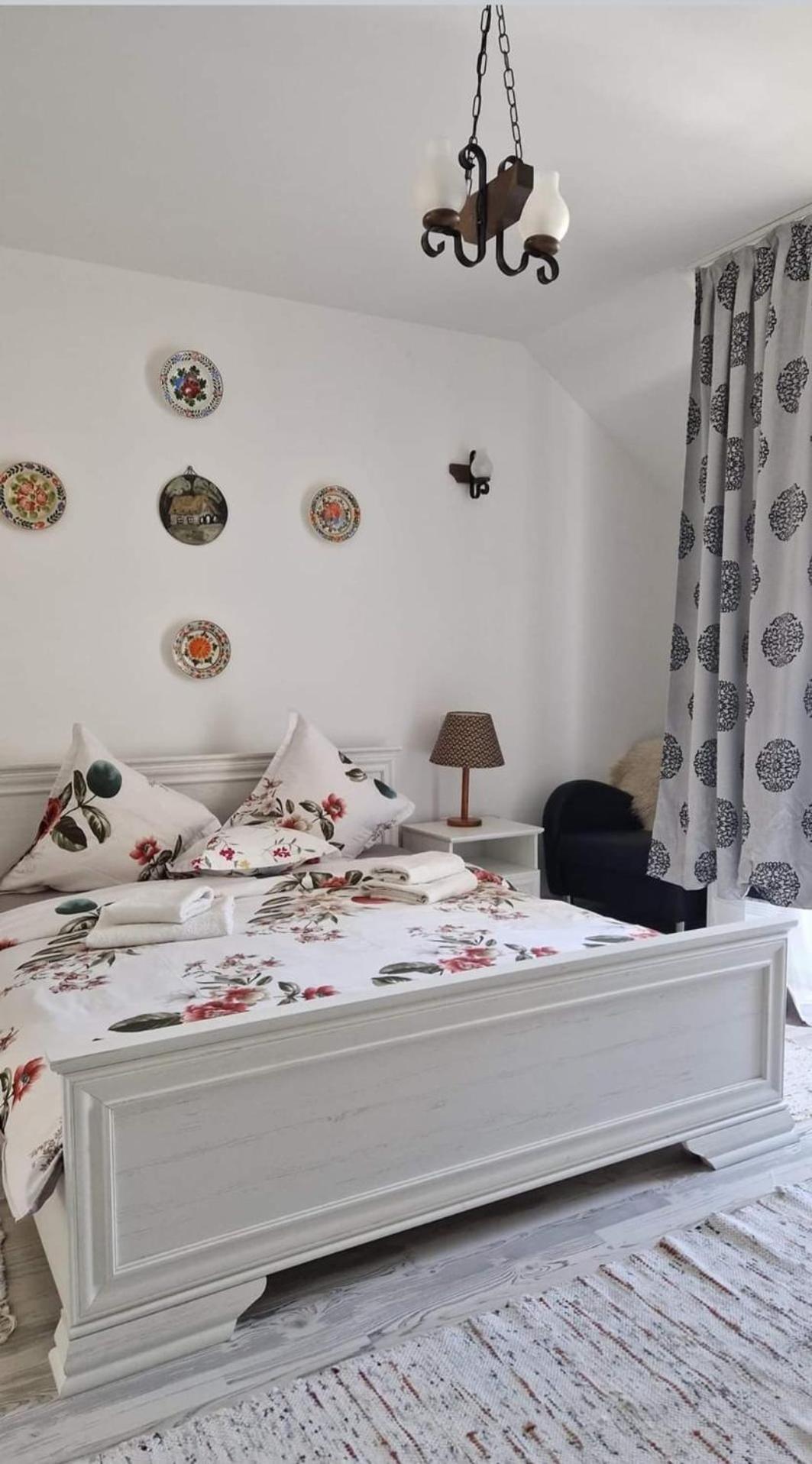 Pensiunea Casa Godja Văleni Esterno foto